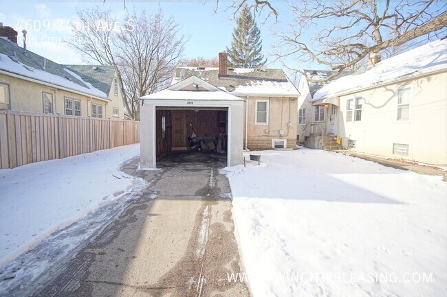 Foto del edificio - 4609 S 34th Ave