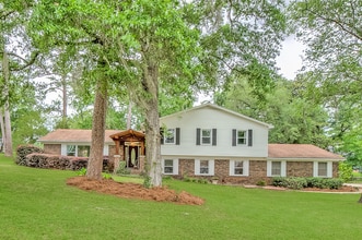 Building Photo - 3086 Waterford Dr