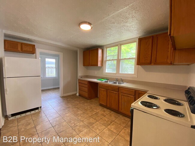 Building Photo - 3 br, 1 bath House - 7723 Spafford Rd.