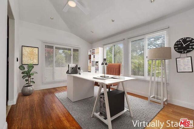 Building Photo - 166 N Gardner St