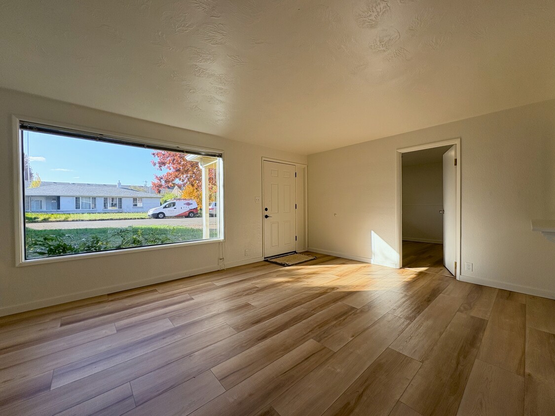 Photo - 2835 Pearl St (Eugene, OR)