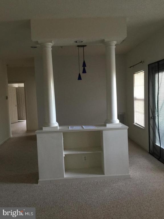 Foto del edificio - 1708 Lake Shore Crest Dr