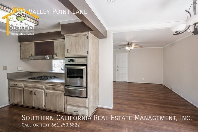 Building Photo - Nicely Upgraded Three Bedroom Home in Newhall