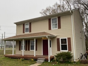 Building Photo - 1906 Dudley Ct