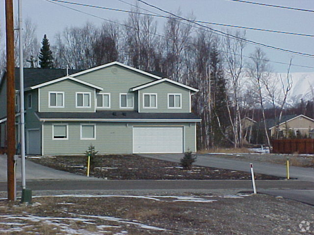 Building Photo - 2191 W Ridgewood Dr