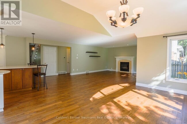 Building Photo - 44 Tanager Dr