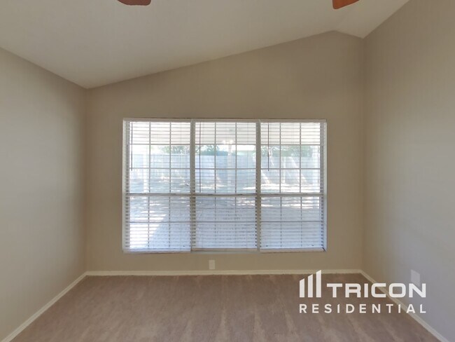 Building Photo - 2600 Harvest Moon Drive Fort Worth TX