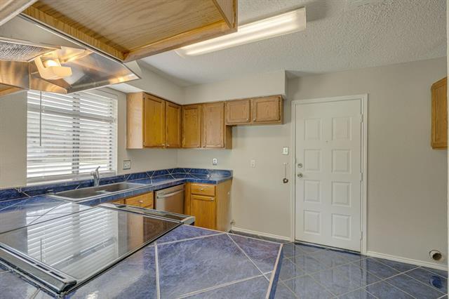 Foto del edificio - 6821 Sierra Dr