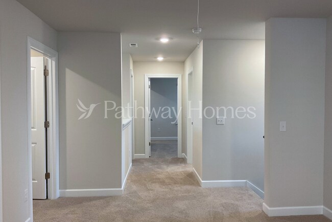 Building Photo - 2415 Nabali Wy