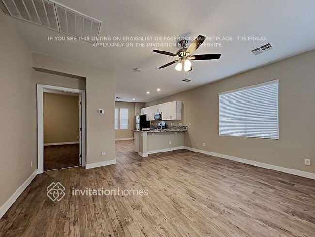 Foto del edificio - 181 Almond Ridge Pl