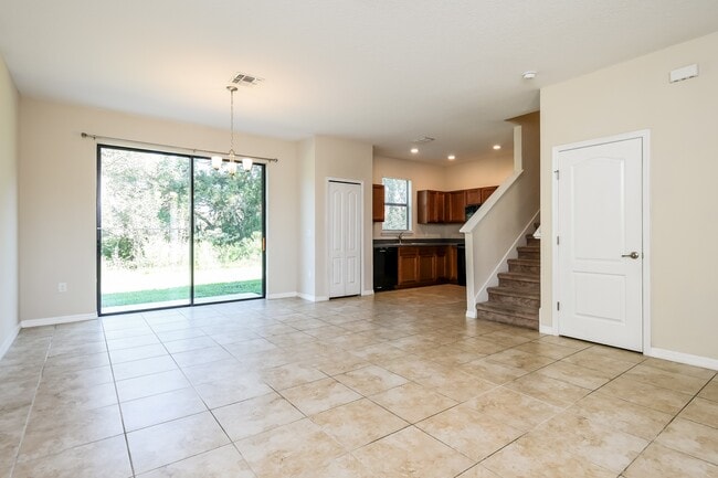 Foto del edificio - 1462 Pacific Rd