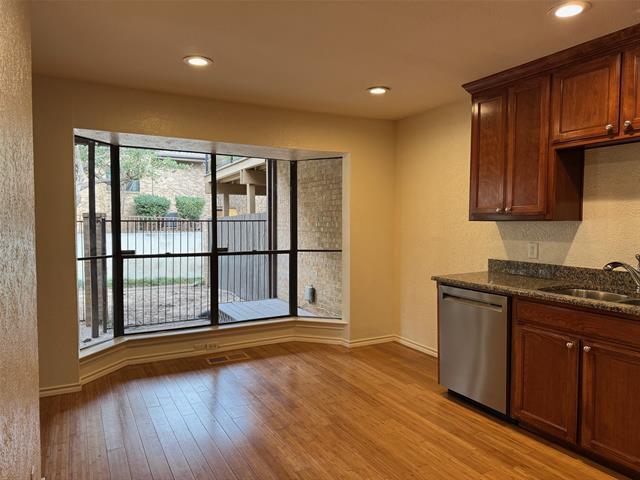 Building Photo - 4422 Westdale Ct