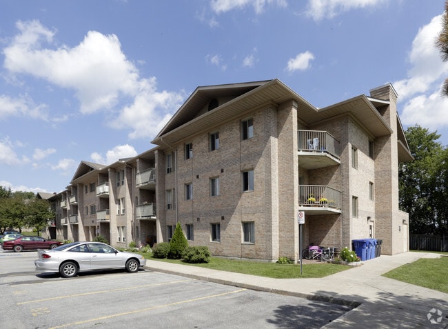 Edge Hill Terrace Apartments - 191-193 Edgehill Dr Barrie, ON ...