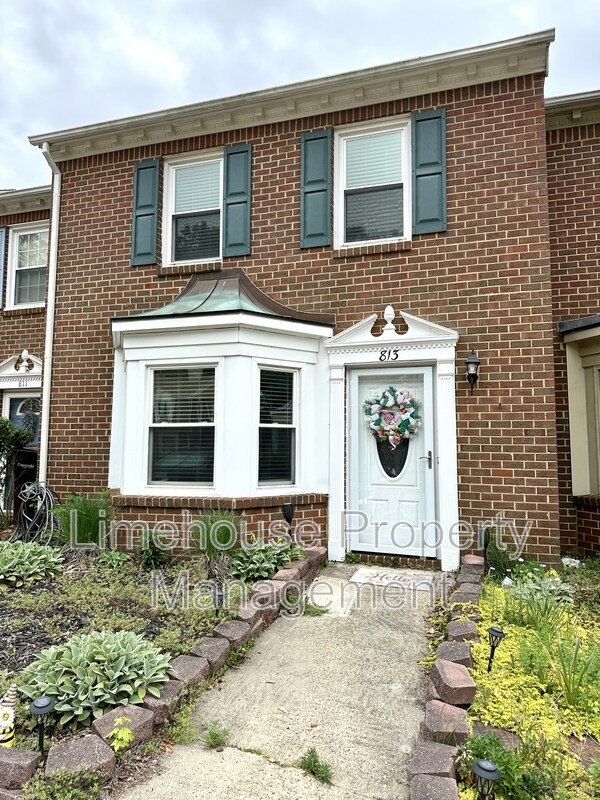 Primary Photo - 813 Mill Landing Rd