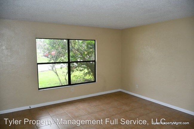 Building Photo - 2 br, 1 bath House - 546 Taylor Rd