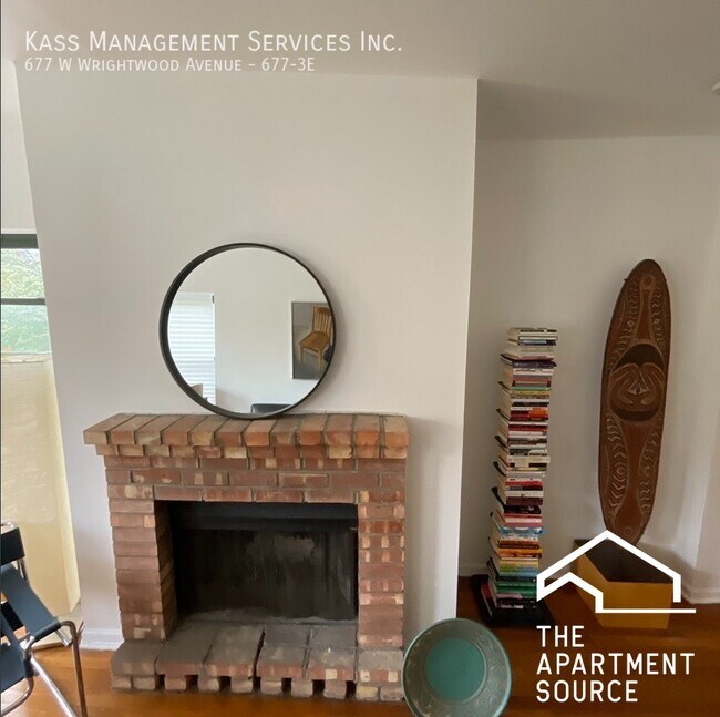 Foto del edificio - 673 W Wrightwood Ave