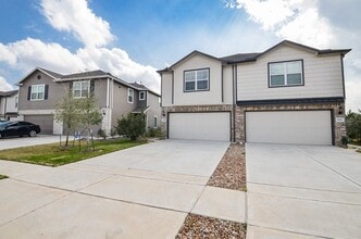 Building Photo - 18831 Glenwood Chase Ct
