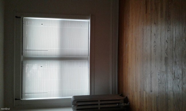 Foto del edificio - 6425 Clayton Rd