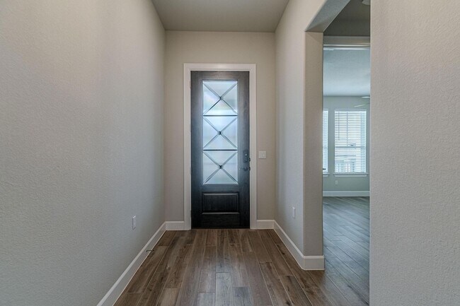 Foto del edificio - 1245 Dancing Oak Ln