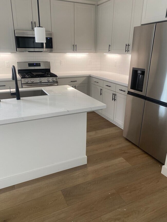 Foto del edificio - Stunning, Brand new 3BD/2.5BA home in Righetti Ranch