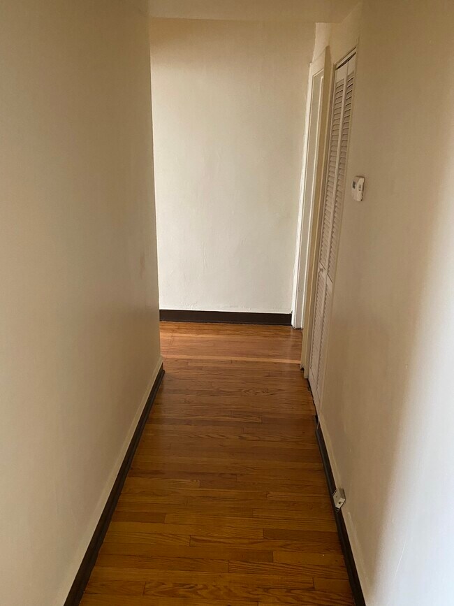 Foto del edificio - 503 E 79th St