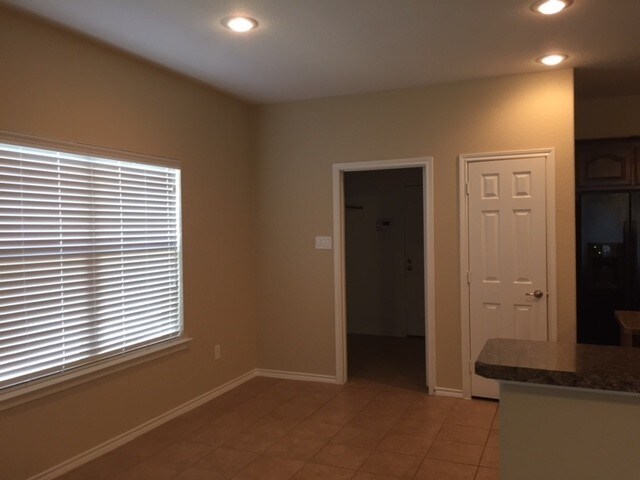 Foto del edificio - 8400 Prairie Wind Trail