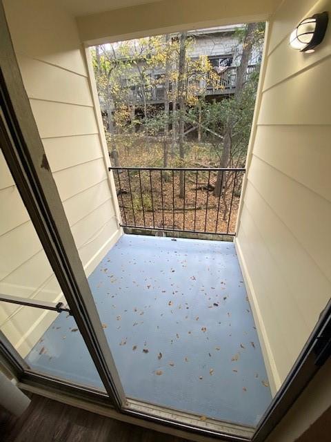 Foto del edificio - 1125 Hollow Creek Dr