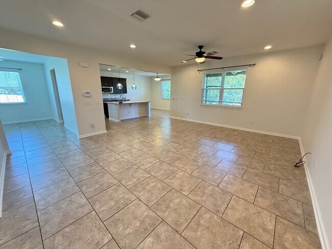 Foto del edificio - 4/3.5 Home in Gated Community