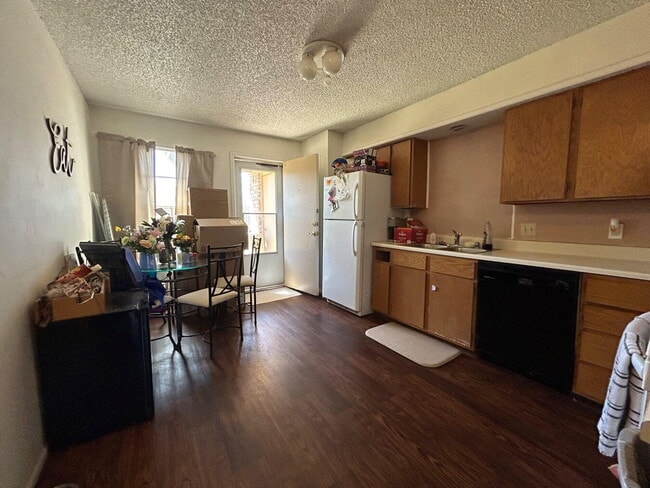 Building Photo - 2117 S Loop 289