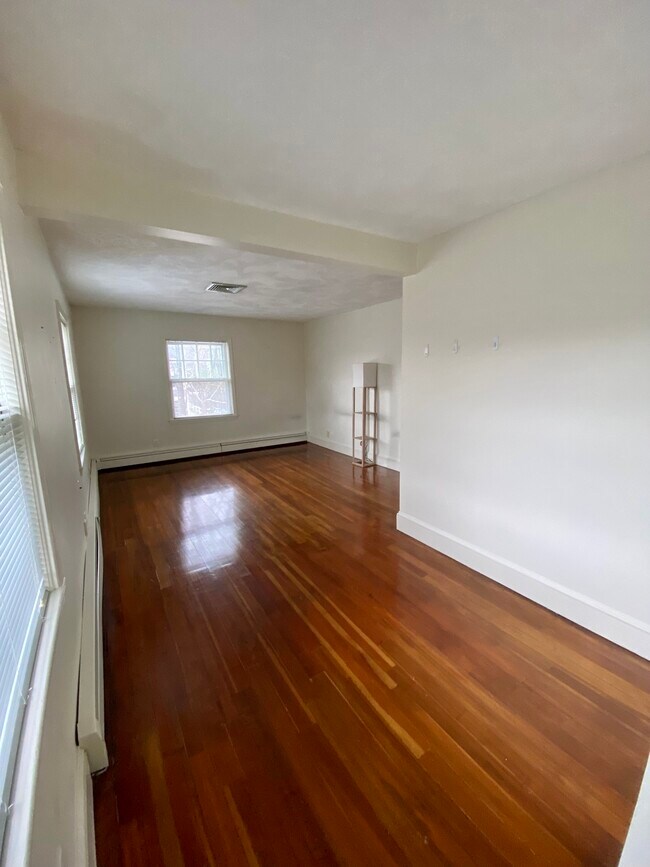 Living Room - 252 Main St