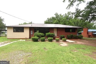 Building Photo - 1465 Irwinton Rd