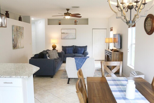 Foto del edificio - 12582 Shoreline Dr