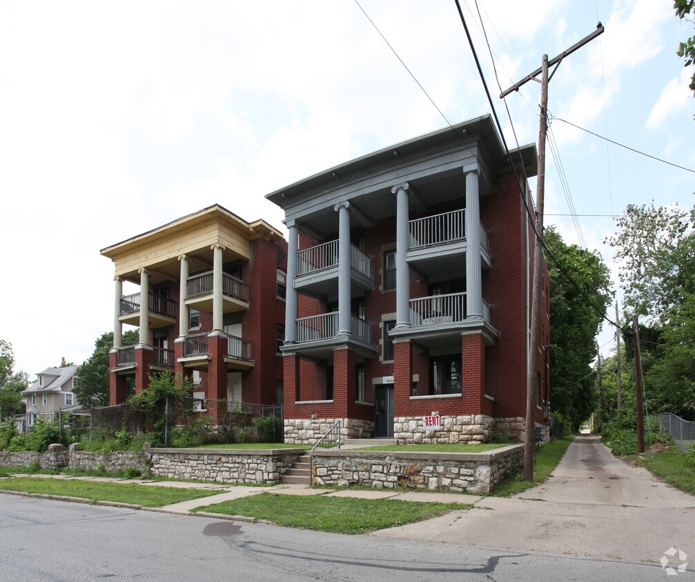 Foto del edificio - 2404-2410 E 29th St