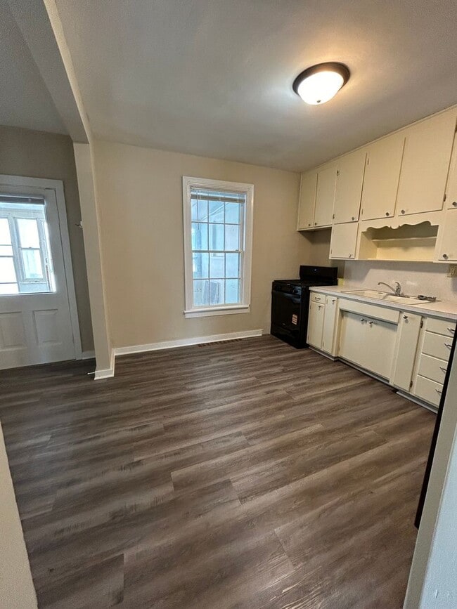 Foto del edificio - 1 Bedroom 1 Bath Apartment