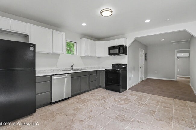 Building Photo - 9424 Daisy Vestry Rd
