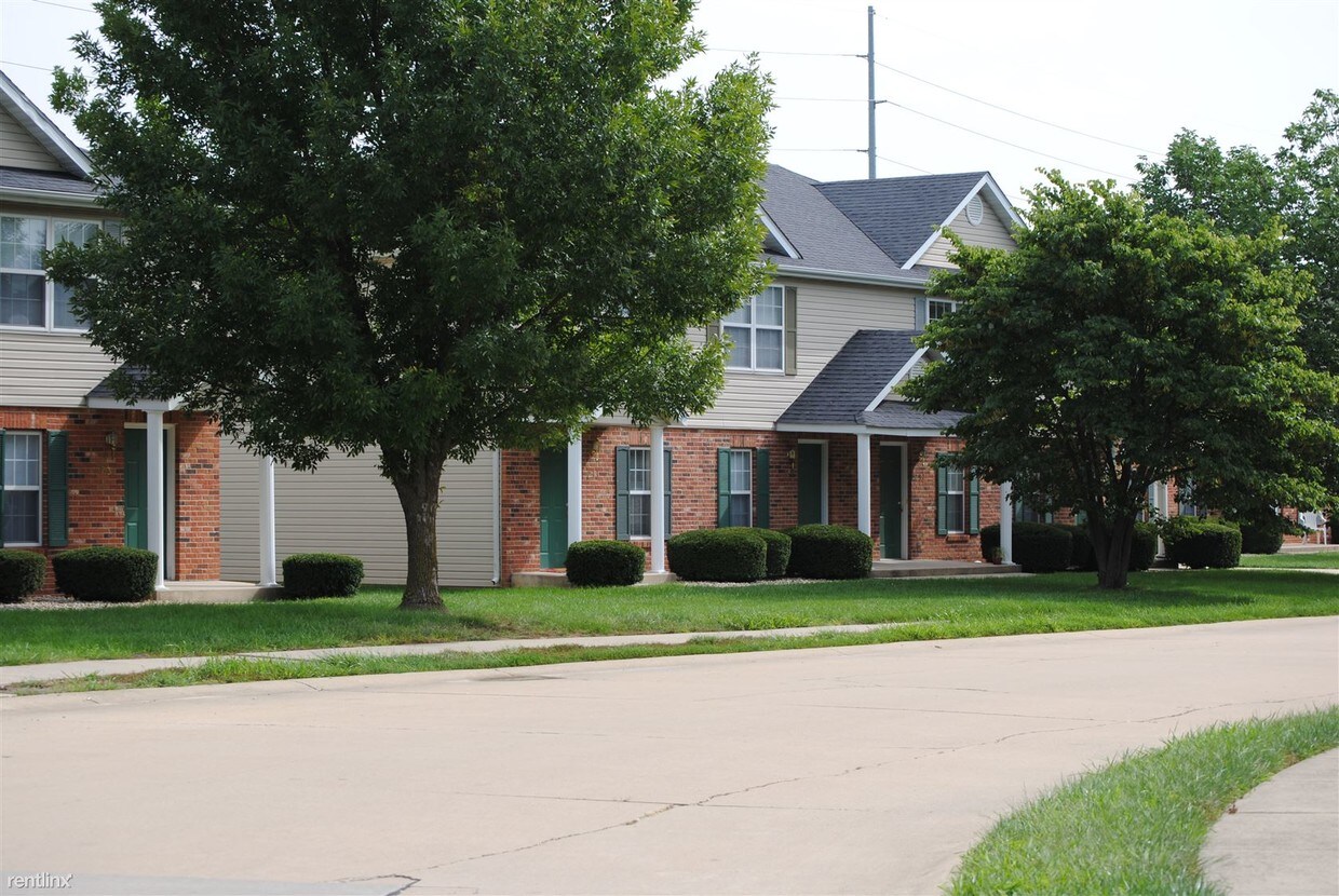 Primary Photo - 203 Parkview Ct
