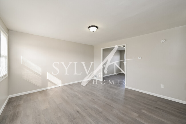 Foto del edificio - Lovely 3 level townhome in Essex!