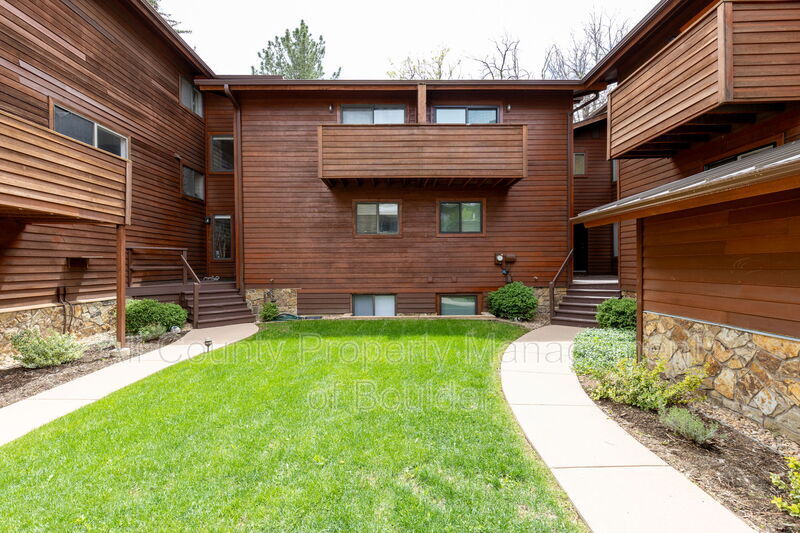 Foto principal - 1633 4th St
