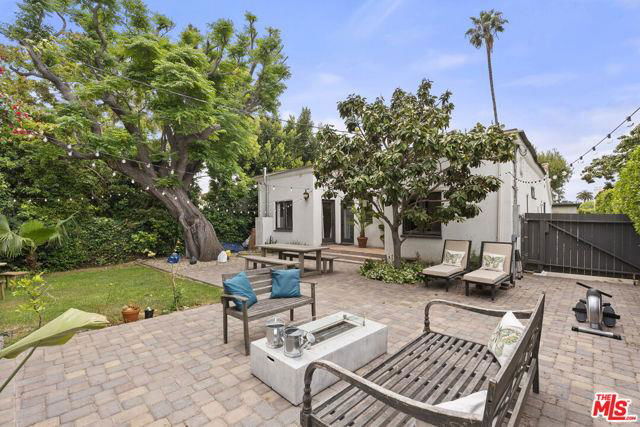 Foto principal - 428 N Edinburgh Ave