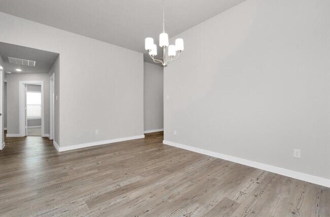 Building Photo - 2627 Border Cv Cir