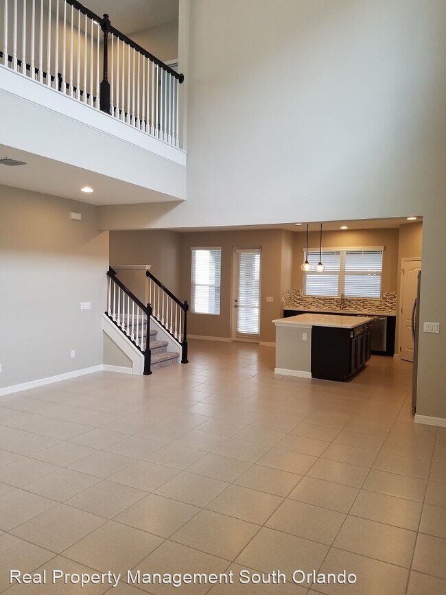 Building Photo - 4 br, 2.5 bath House - 5638 Thomas Square Dr