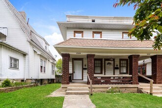 Building Photo - 2322-2324 Eastview Ave