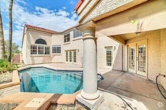 11889 N 113th Pl