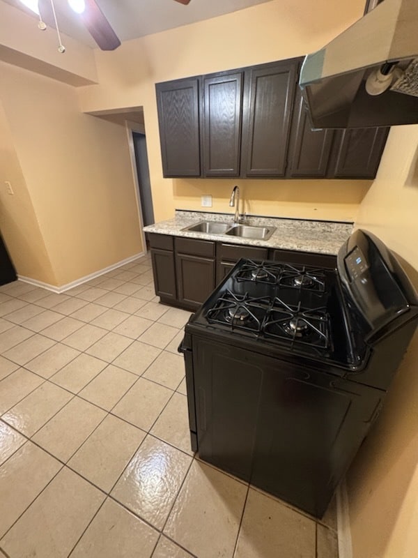 Building Photo - 2908 W Fillmore St