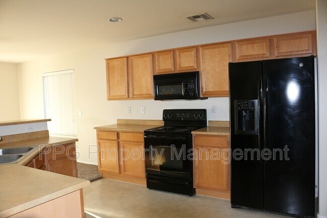 Foto del edificio - 11292 N 161st Dr