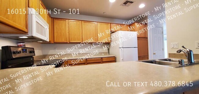 Foto del edificio - 16015 N 30th St