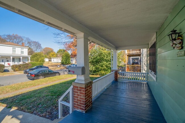 Photo - 2118 Fairfax Ave House