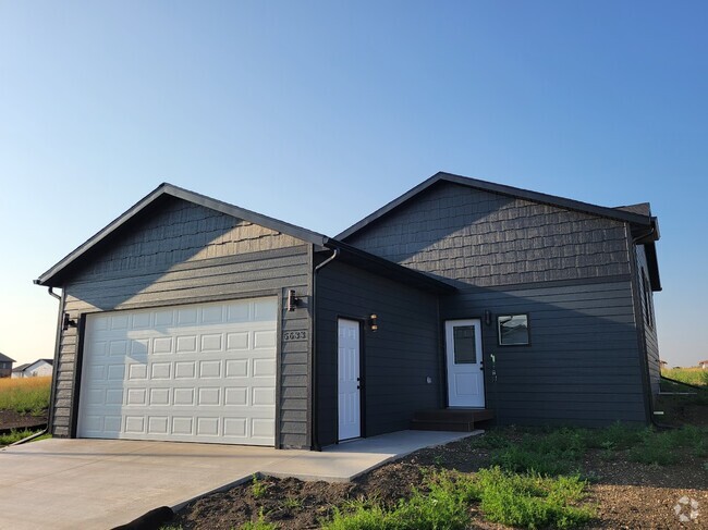 Building Photo - 5633 Coal Bank Dr