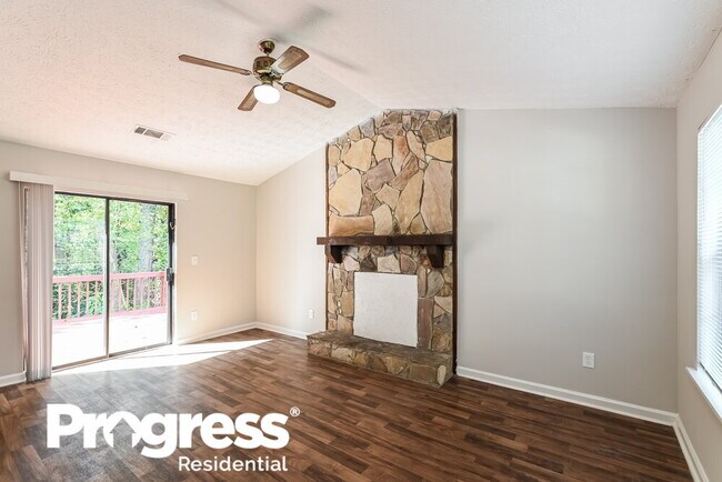 Building Photo - 806 Durham Crossing