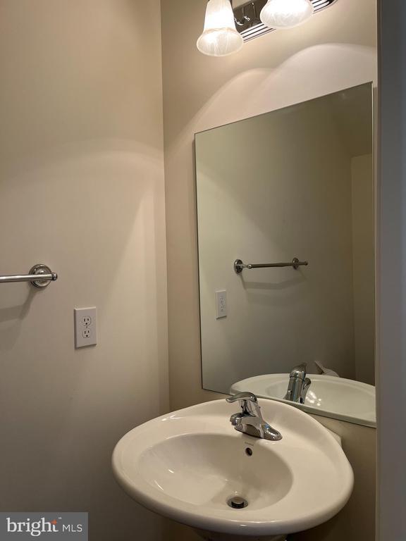 Building Photo - 72 Chennault Trail